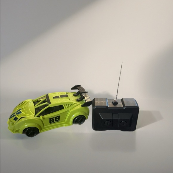 Green Racing Car with Remote - Picture 2 of 3